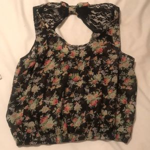 Size large but fits like med